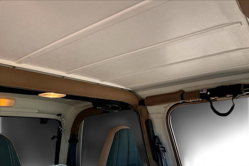 Used 2000 Jeep Wrangler Sahara image 17