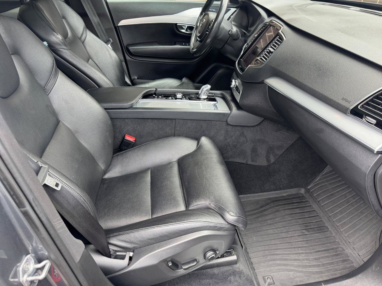 Used 2016 Volvo XC90 T8 Momentum w/ Vision Package AWD/4WD image 15