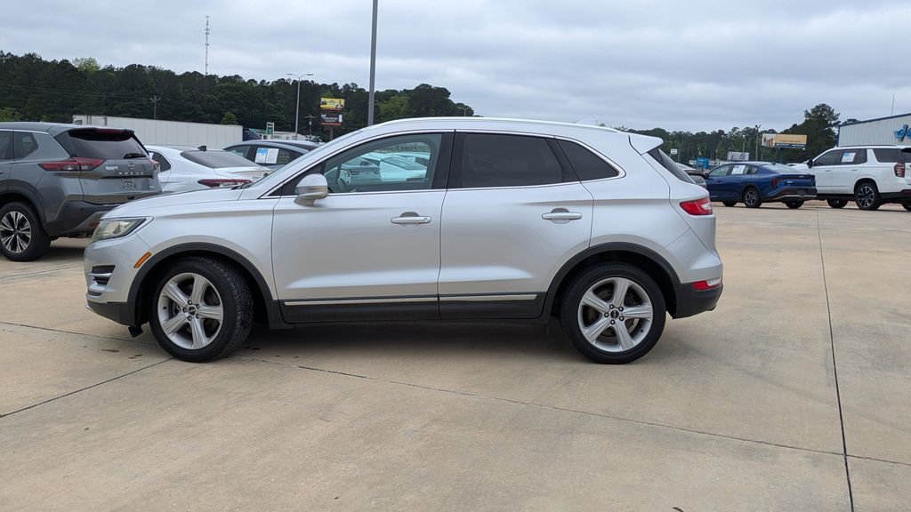 Used 2015 Lincoln MKC FWD image 5