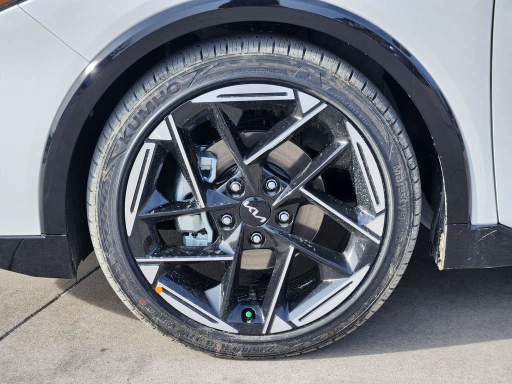New 2026 Kia K4 GT-Line w/ GT-Line Premium Package FWD image 7
