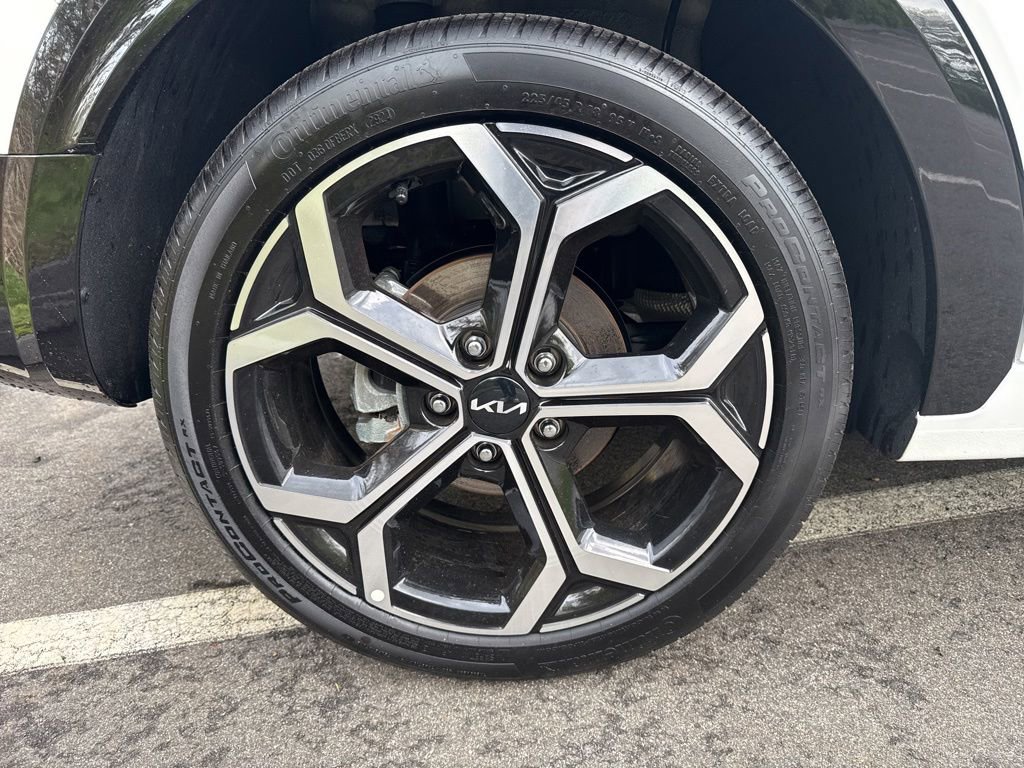 Used 2025 Kia Niro EX Touring FWD image 51