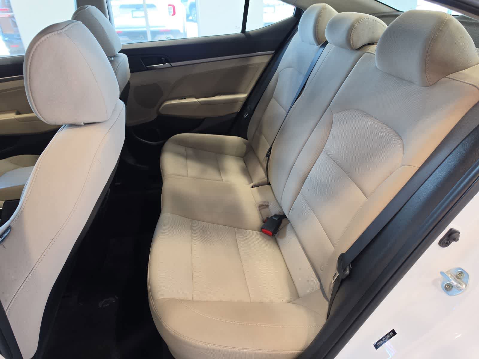 Used 2018 Hyundai Elantra Value Edition FWD image 33