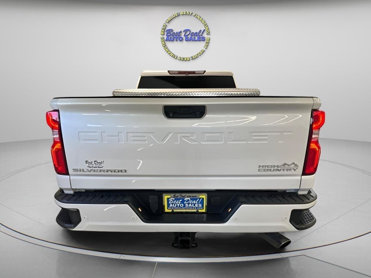Used 2021 Chevrolet Silverado 2500 High Country w/ Z71 Off-Road Package AWD/4WD image 4