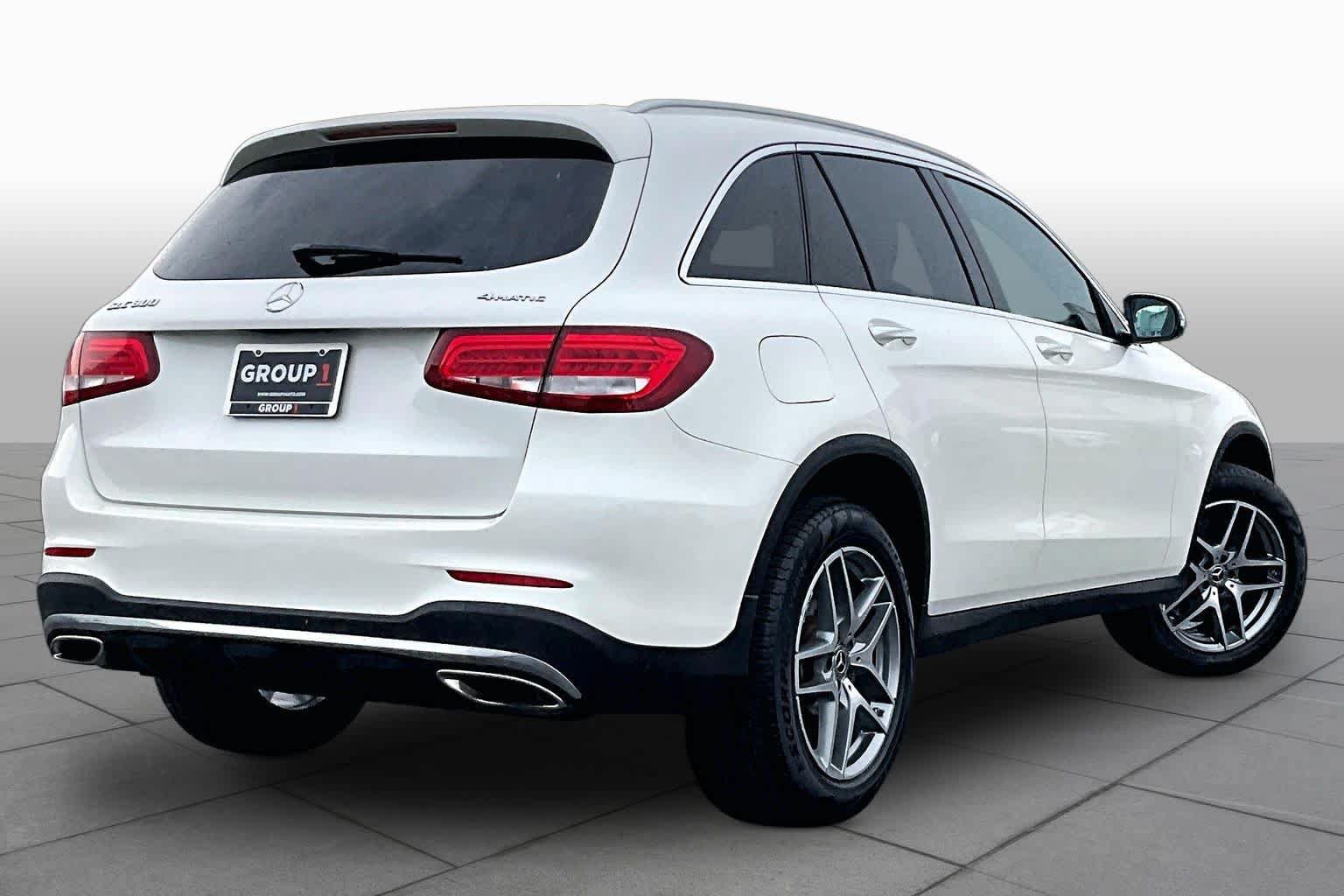 Used 2017 Mercedes-Benz GLC 300 4MATIC image 13