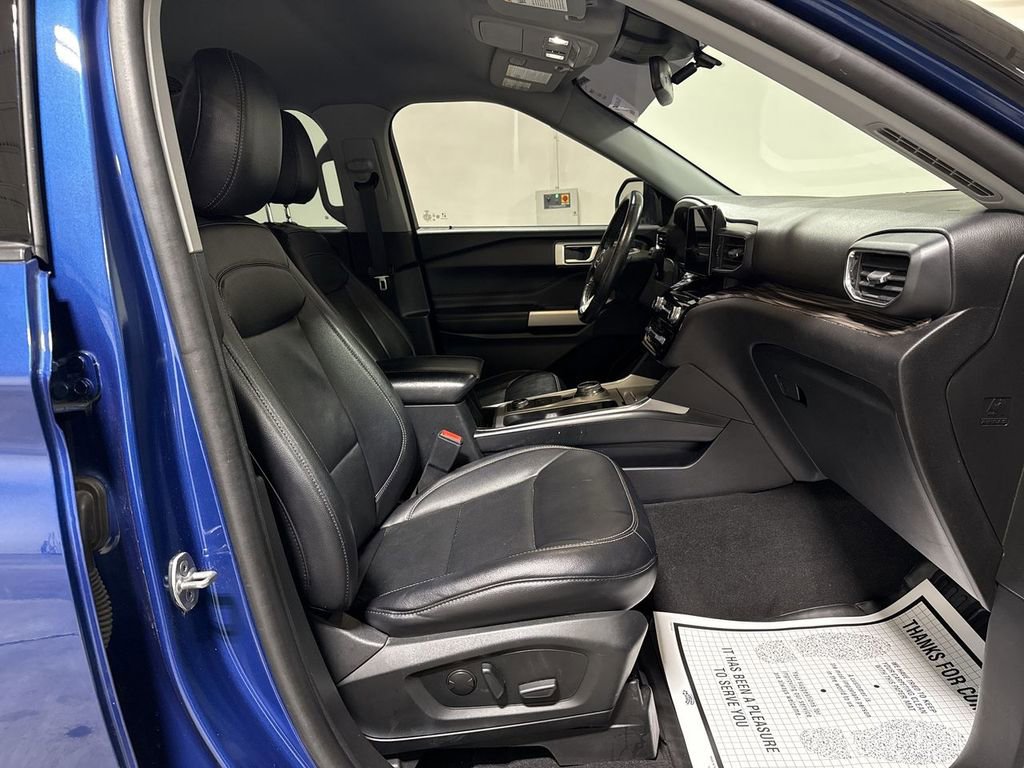 Used 2021 Ford Explorer Limited image 22