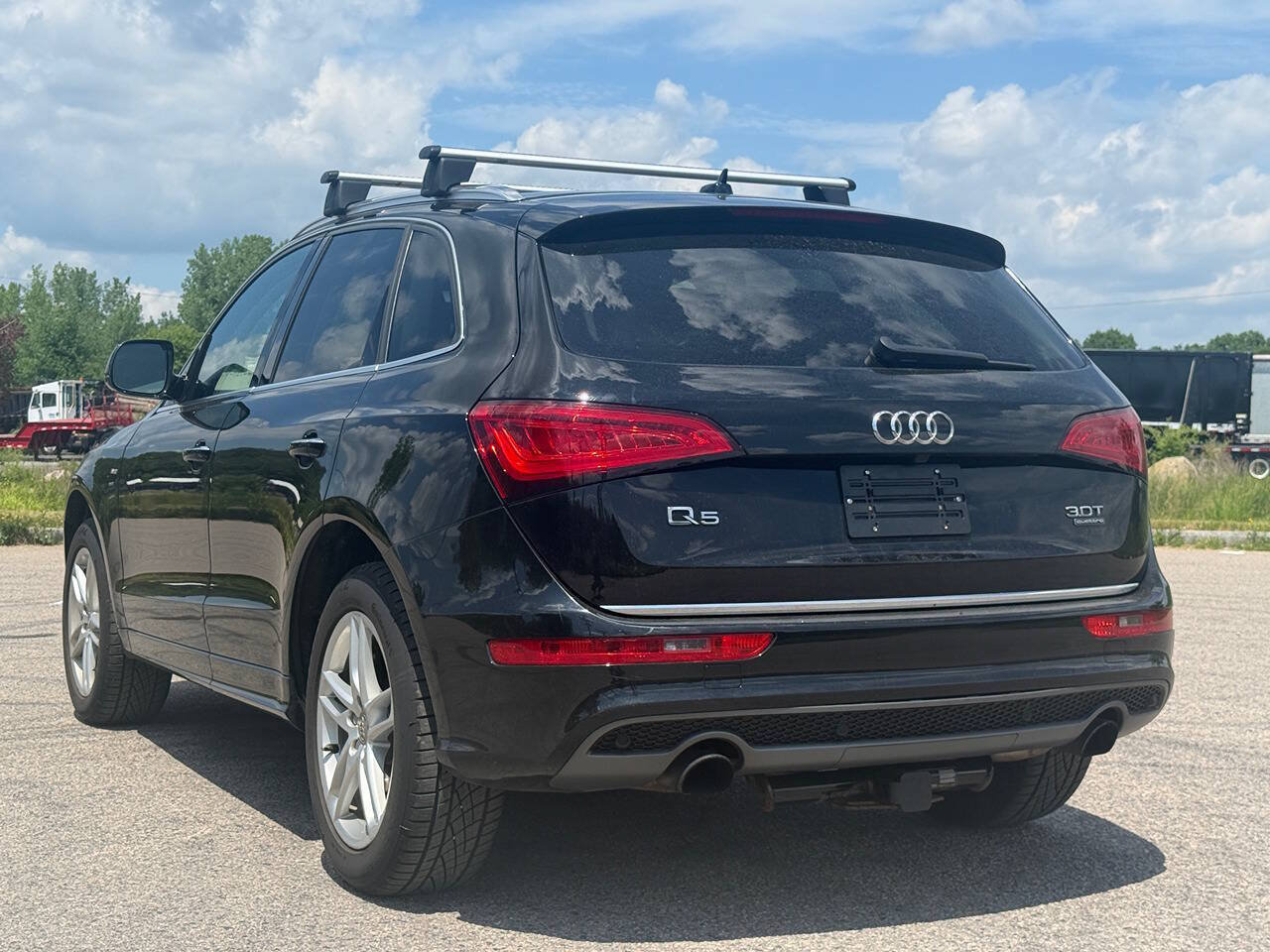Used 2017 Audi Q5 3.0T Premium Plus w/ Technology Package AWD/4WD image 3