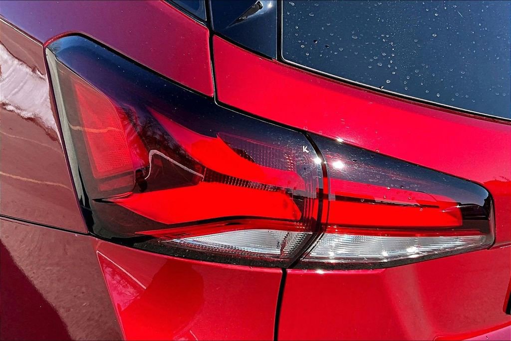 Used 2022 Chevrolet Equinox Premier image 29