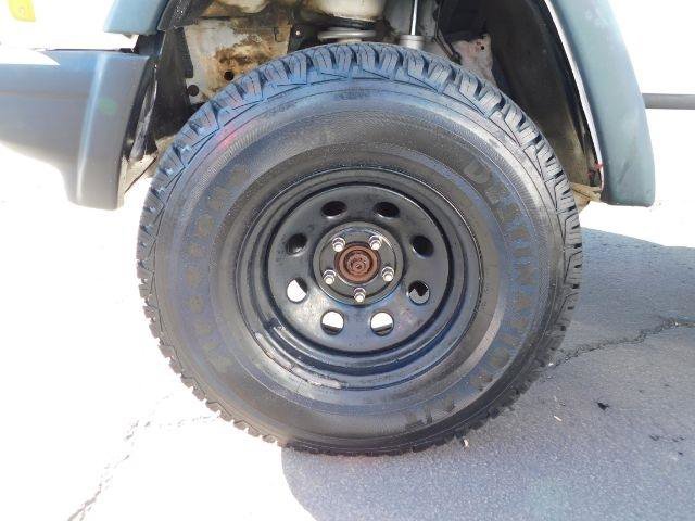 Used 1998 Jeep Cherokee Sport image 9