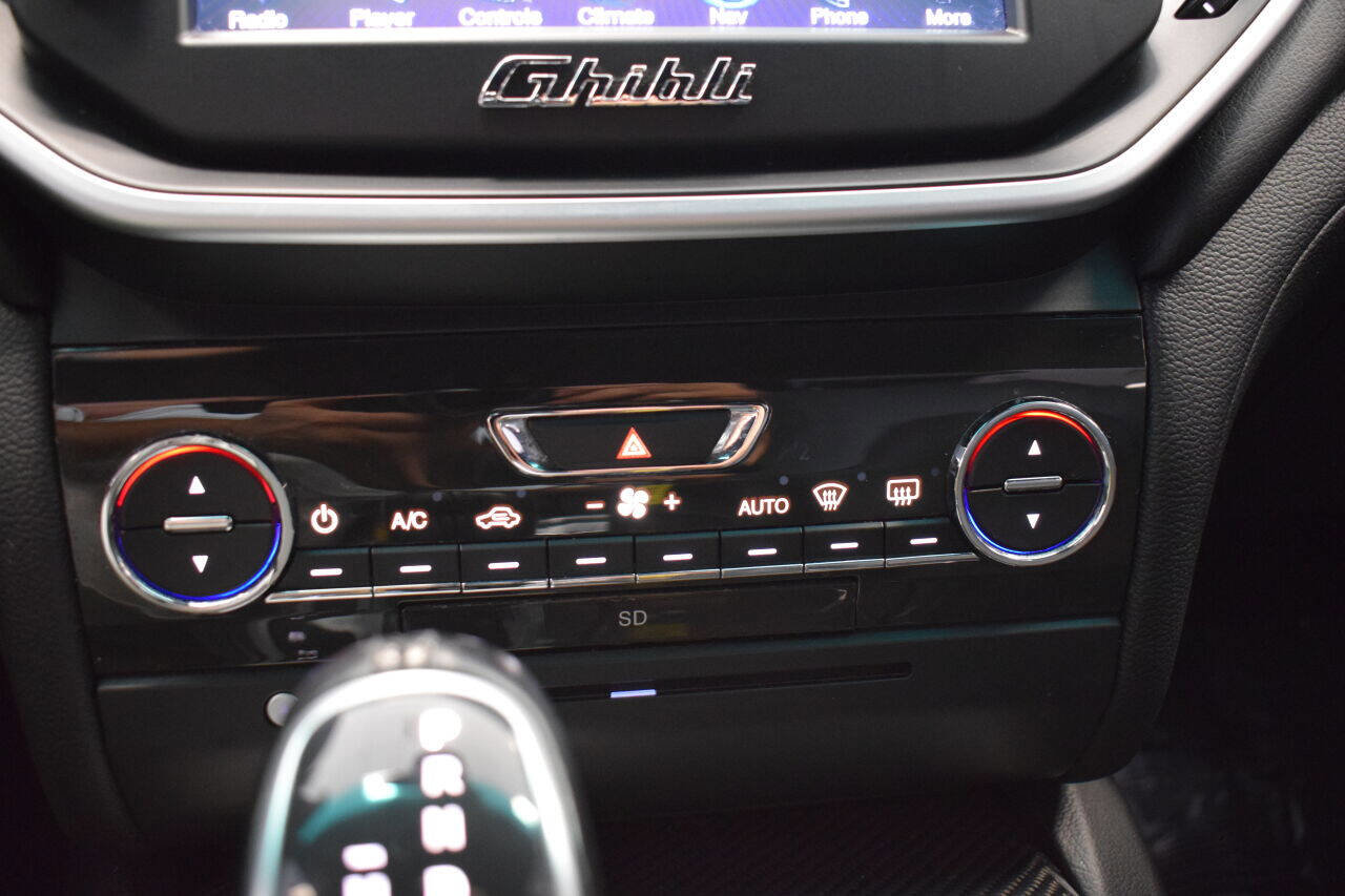 Used 2016 Maserati Ghibli S image 41