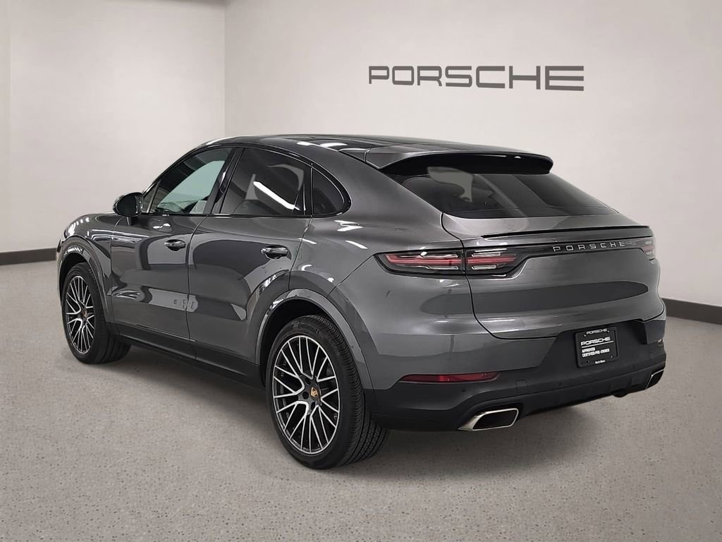 Certified 2021 Porsche Cayenne Coupe AWD/4WD image 3