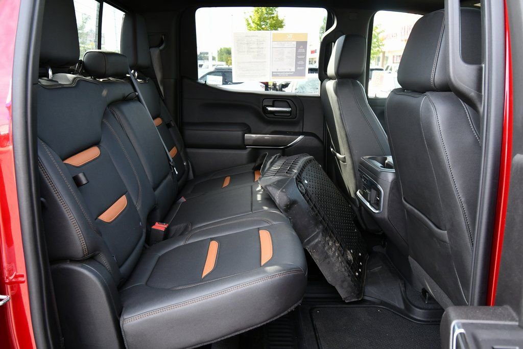 Used 2021 GMC Sierra 1500 AT4 w/ AT4 Preferred Package AWD/4WD image 18
