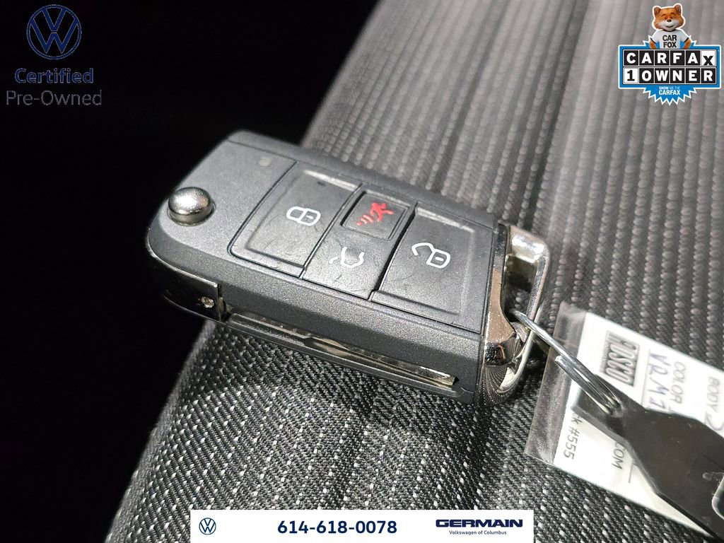 Used 2024 Volkswagen Tiguan S image 33