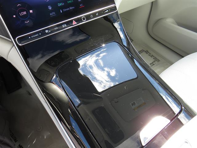 Used 2023 Mercedes-Benz EQE 350+ 4MATIC SUV w/ Exclusive Trim Package image 16