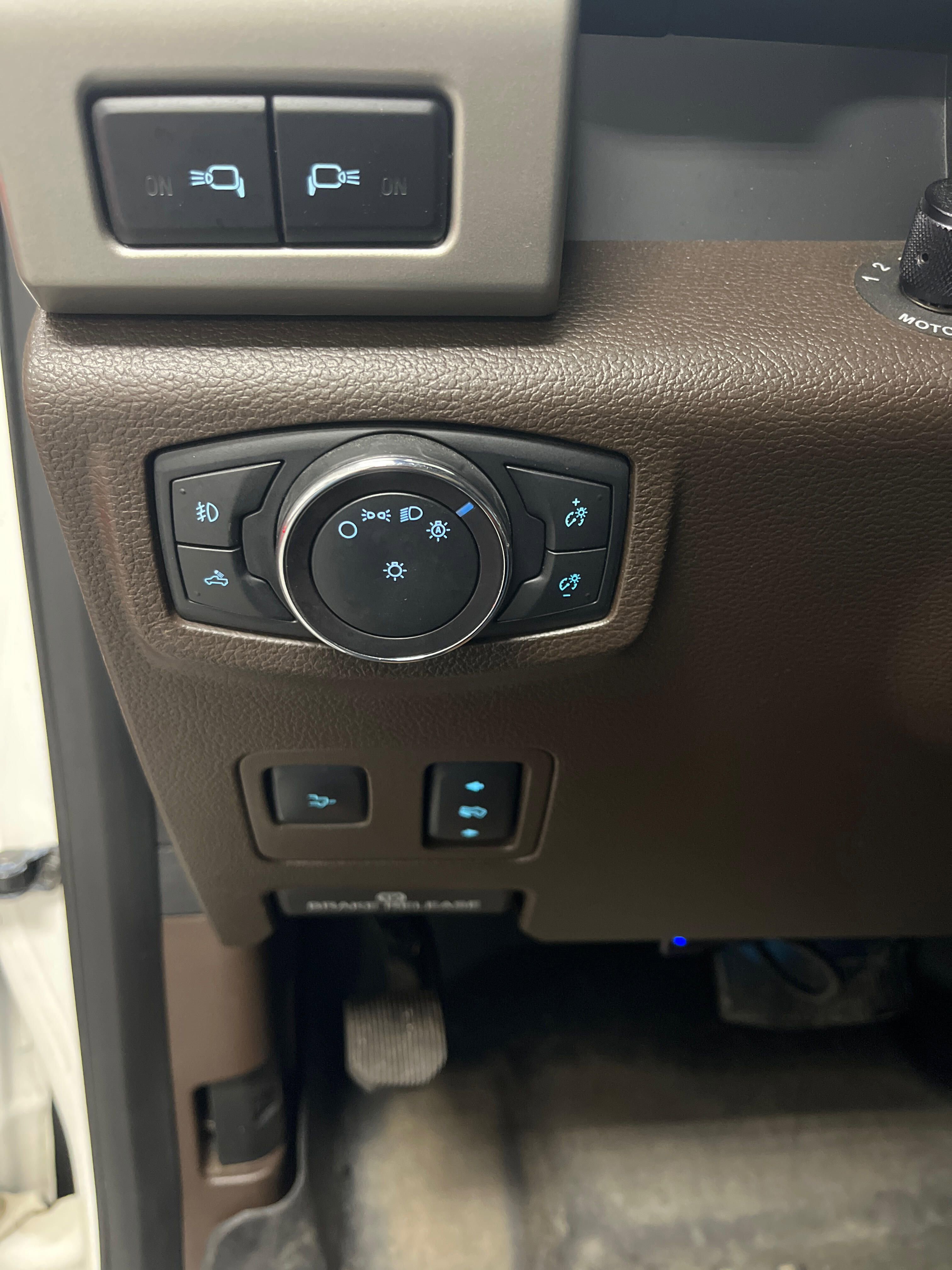 Used 2018 Ford F350 King Ranch w/ King Ranch Ultimate Package image 22