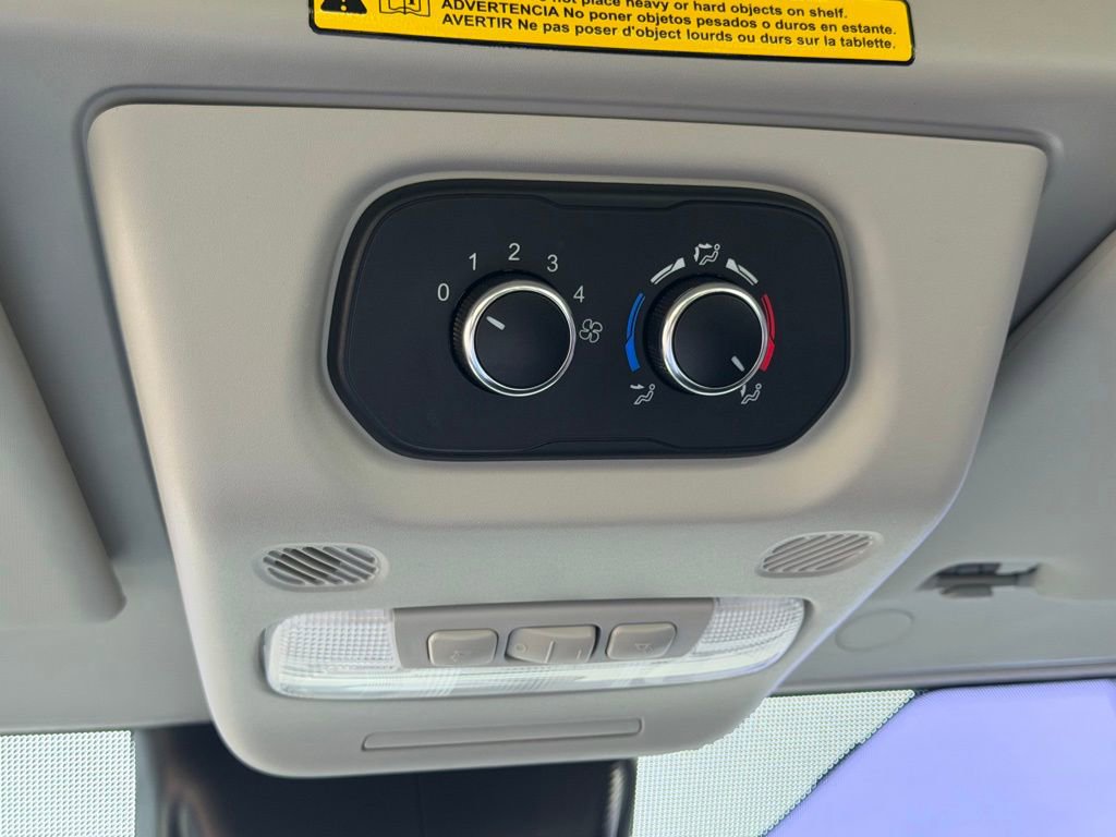 Used 2020 Ford Transit 350 XL image 30