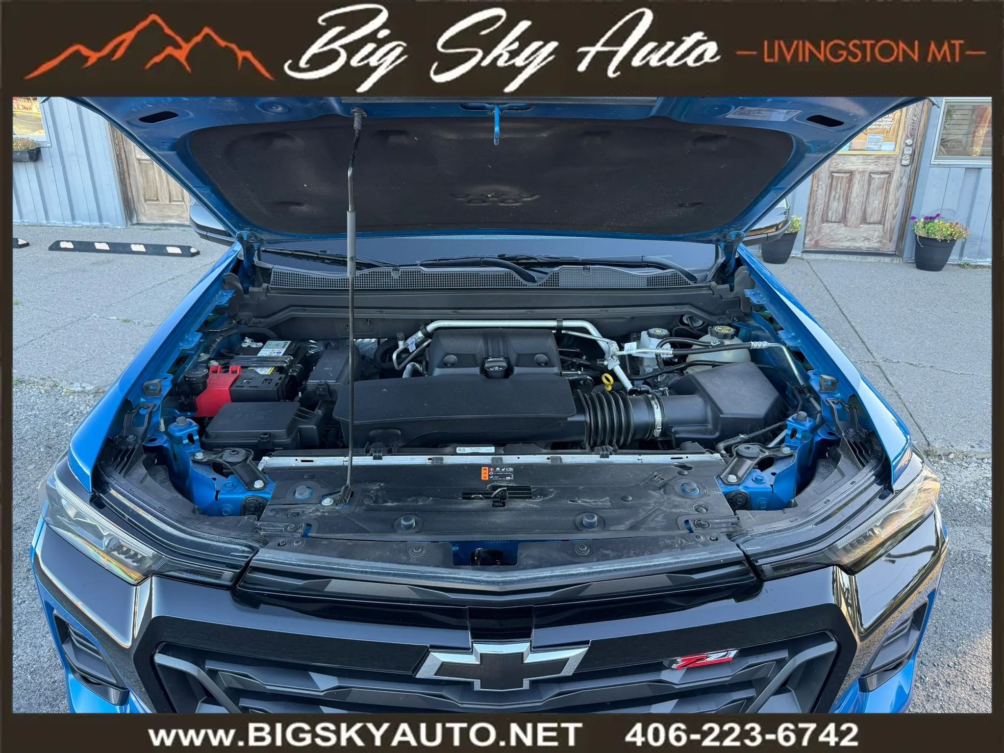 Used 2023 Chevrolet Colorado Z71 w/ Z71 Convenience Package 2 AWD/4WD image 11