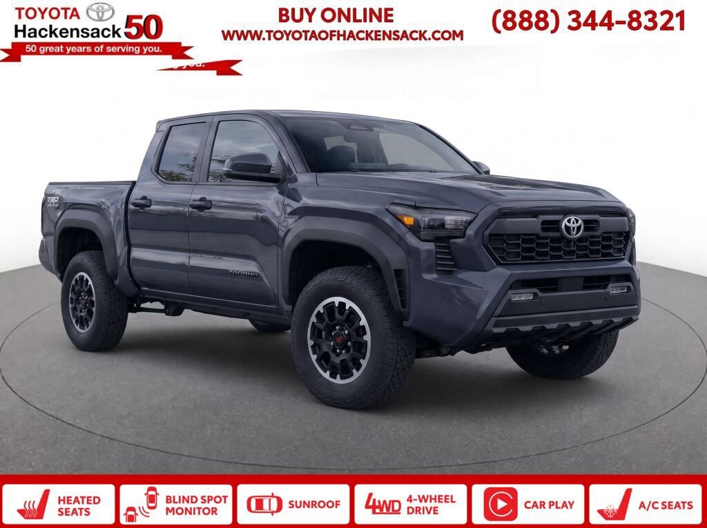 Used 2024 Toyota Tacoma TRD Off-Road AWD/4WD image 1
