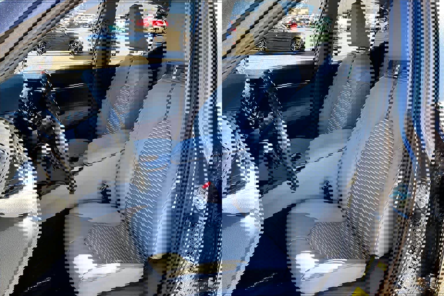 Certified 2022 Toyota Camry SE image 7