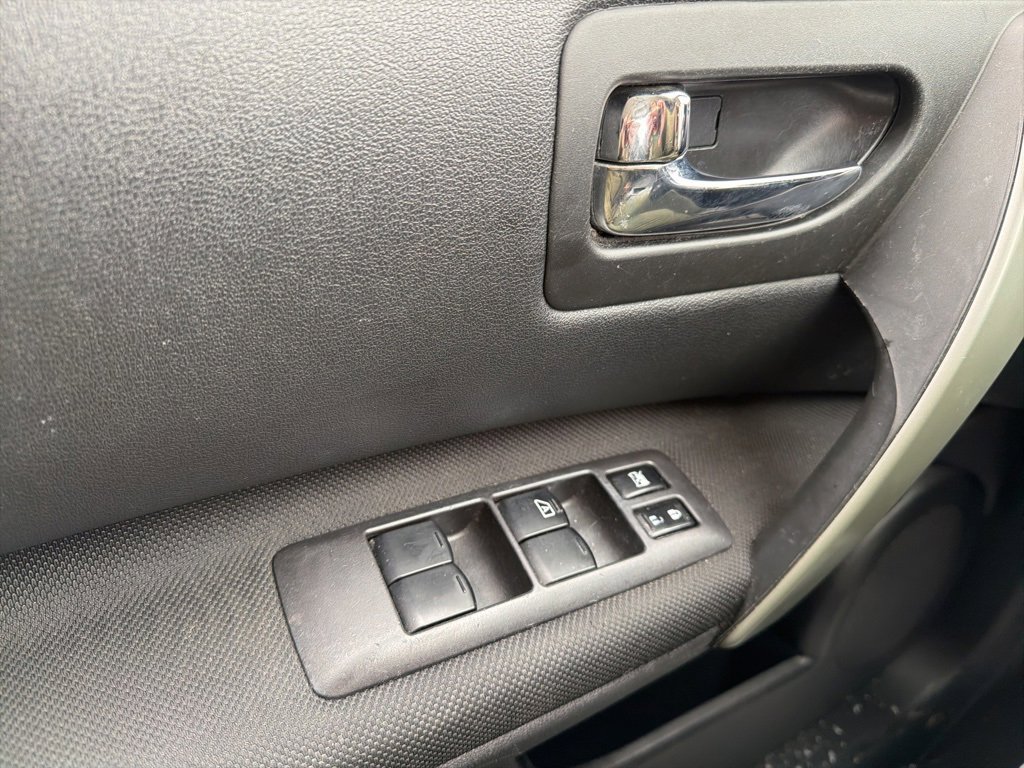 Used 2015 Nissan Rogue S w/ Convenience Package image 27