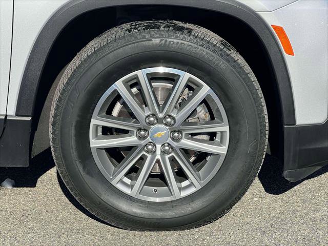 Used 2022 Chevrolet Traverse LT image 8