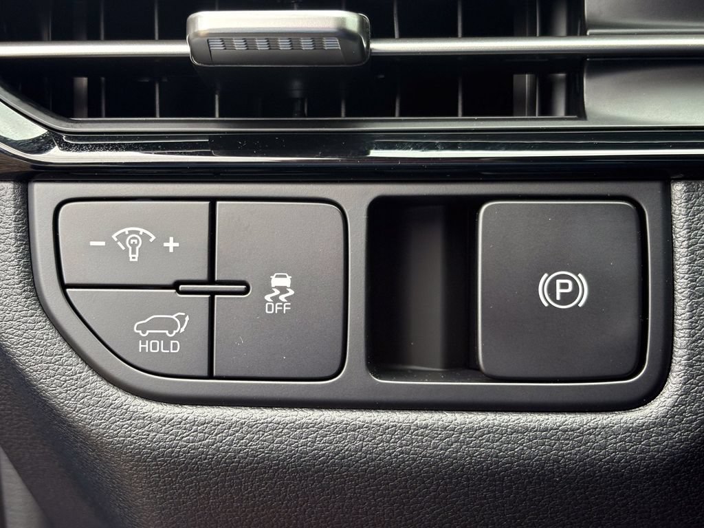 New 2026 Kia Sportage EX FWD image 19