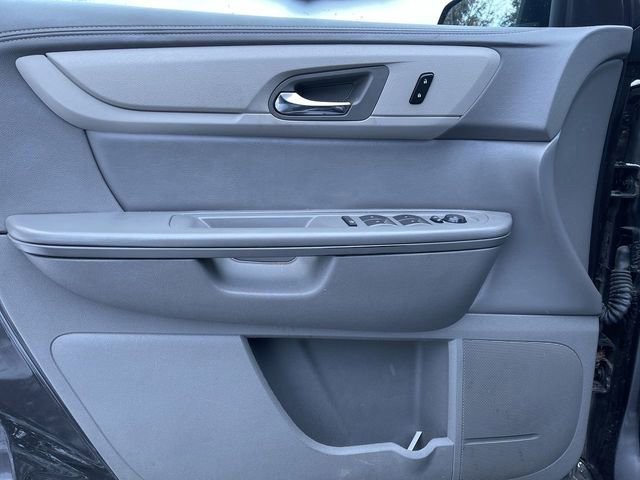 Used 2016 Chevrolet Traverse LS image 21