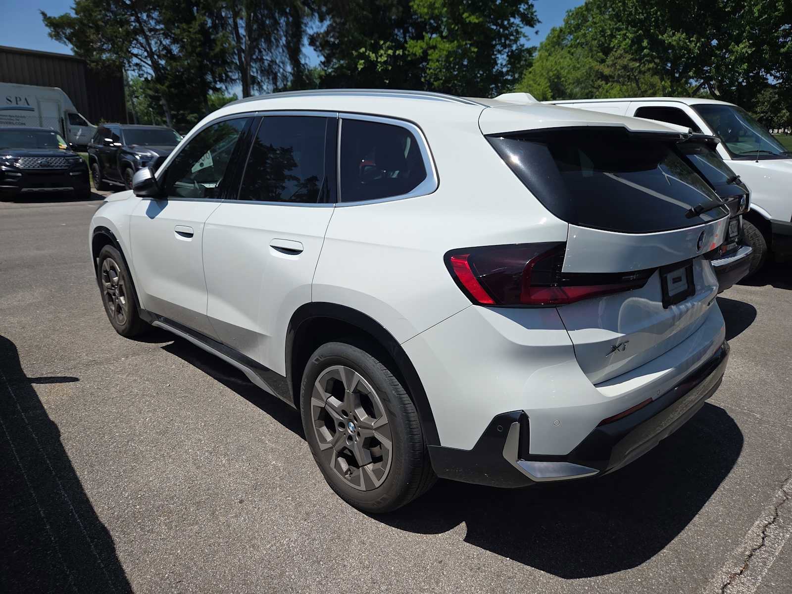 Used 2023 BMW X1 xDrive28i w/ Convenience Package AWD/4WD image 6