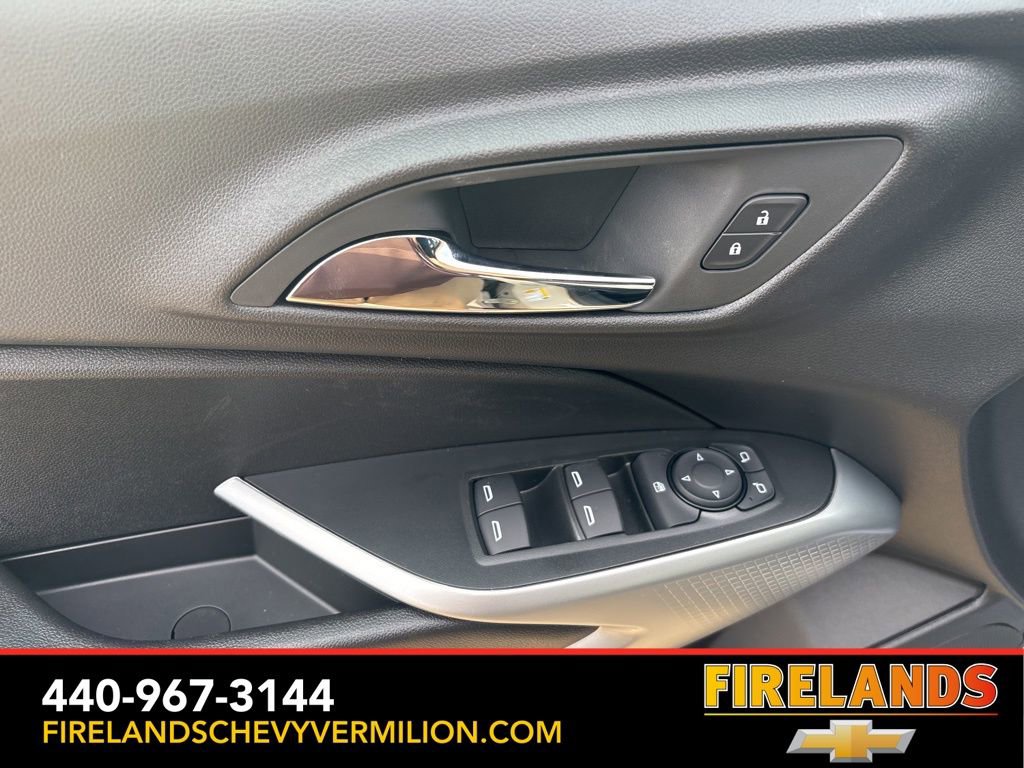 New 2026 Chevrolet Trax RS w/ Driver Confidence Package image 14