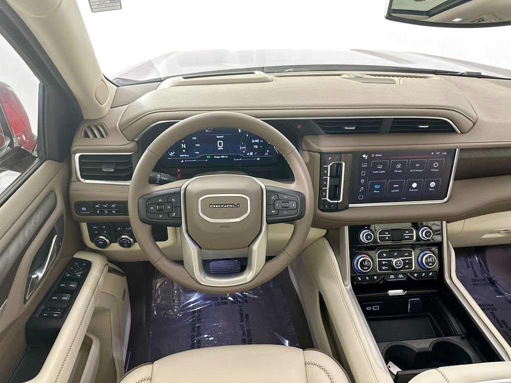 Used 2024 GMC Yukon Denali AWD/4WD image 22