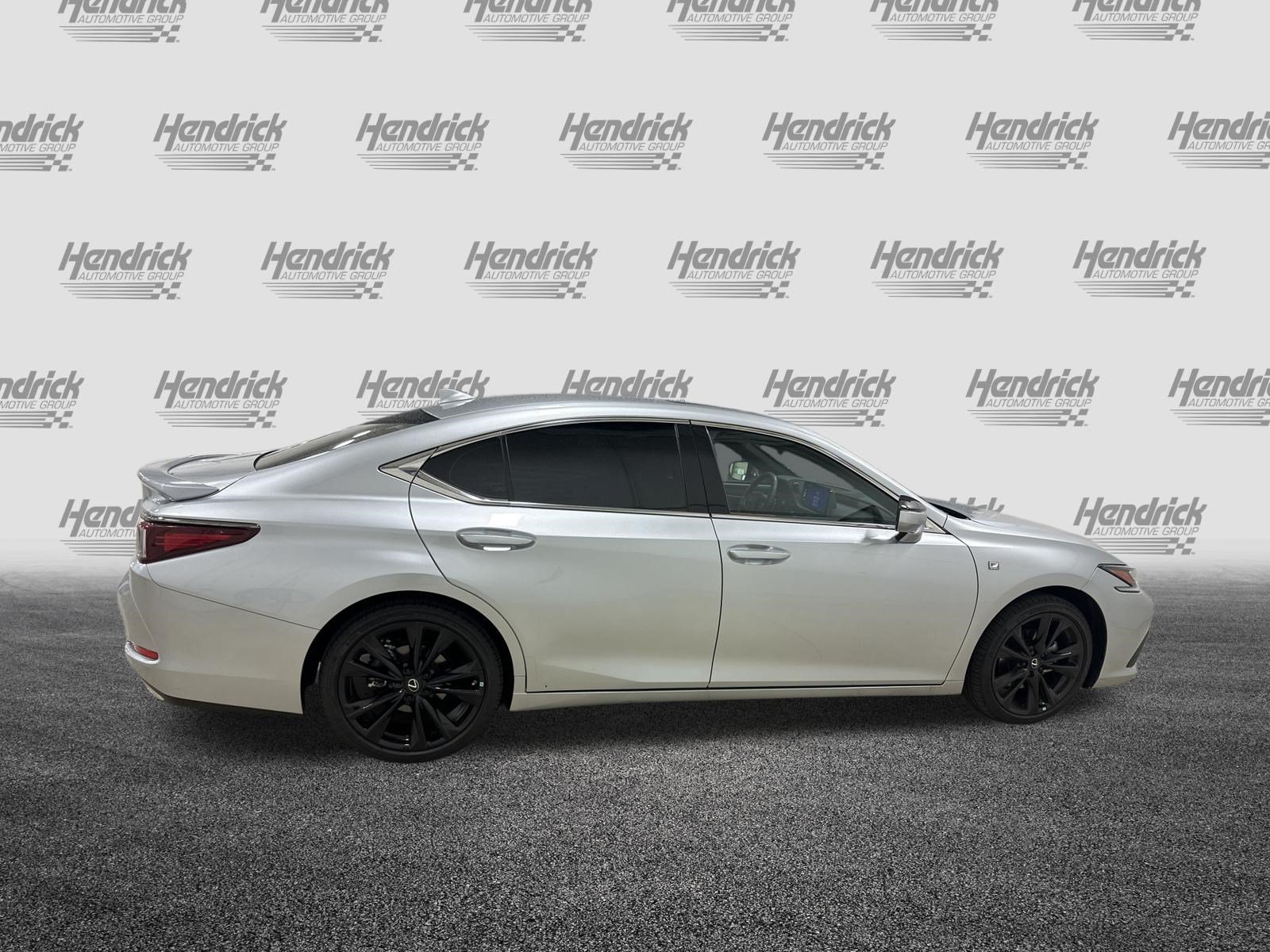 Used 2023 Lexus ES 350 F Sport FWD image 11