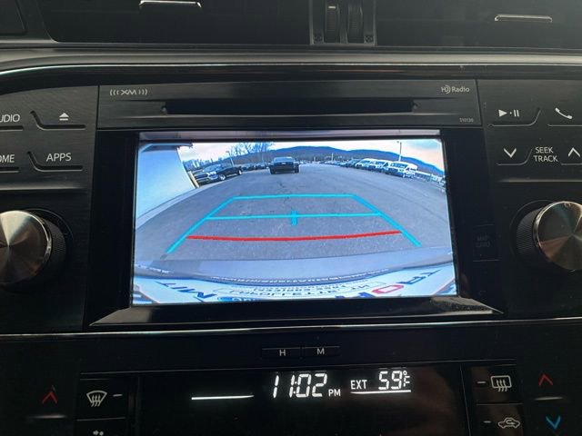 Used 2018 Toyota Avalon XLE Premium image 5