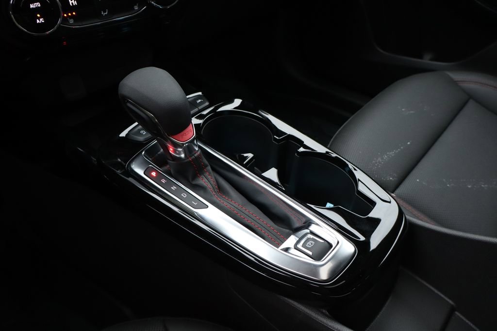 New 2026 Chevrolet Trax RS w/ Sunroof Package image 21