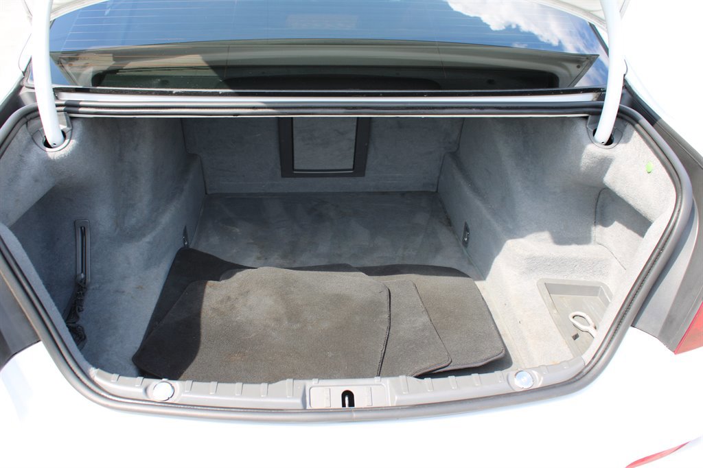 Used 2013 BMW 750Li RWD image 39