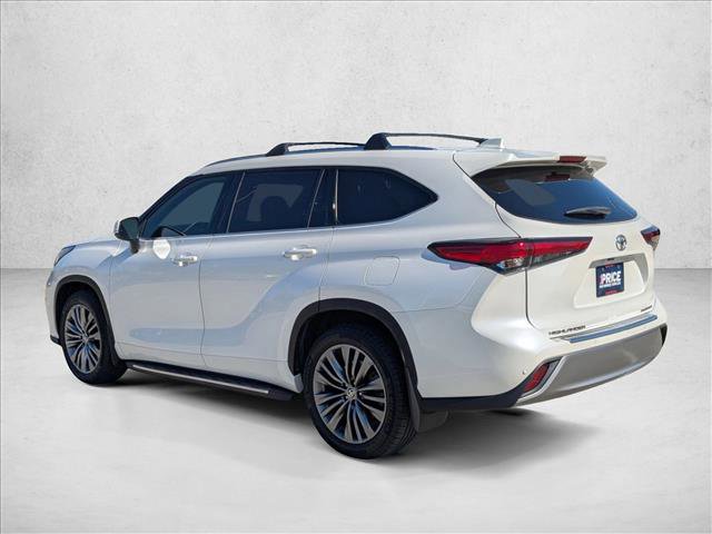 Used 2021 Toyota Highlander Platinum image 8