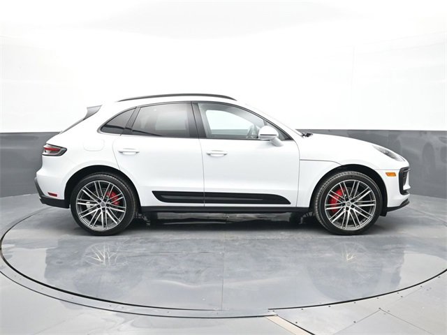 New 2026 Porsche Macan S image 24