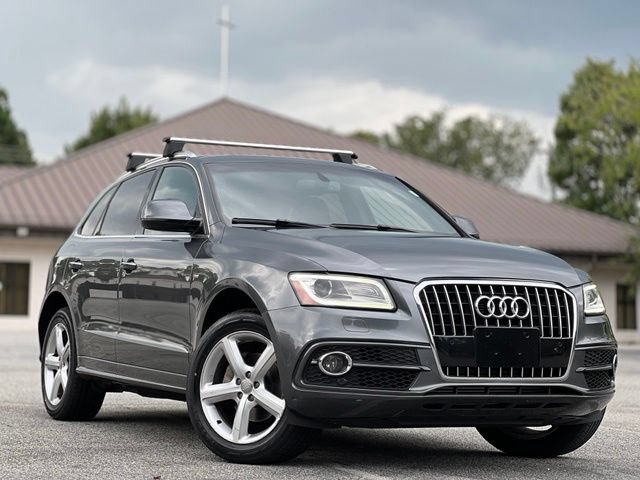 Used 2017 Audi Q5 2.0T Premium Plus w/ Technology Package AWD/4WD image 3