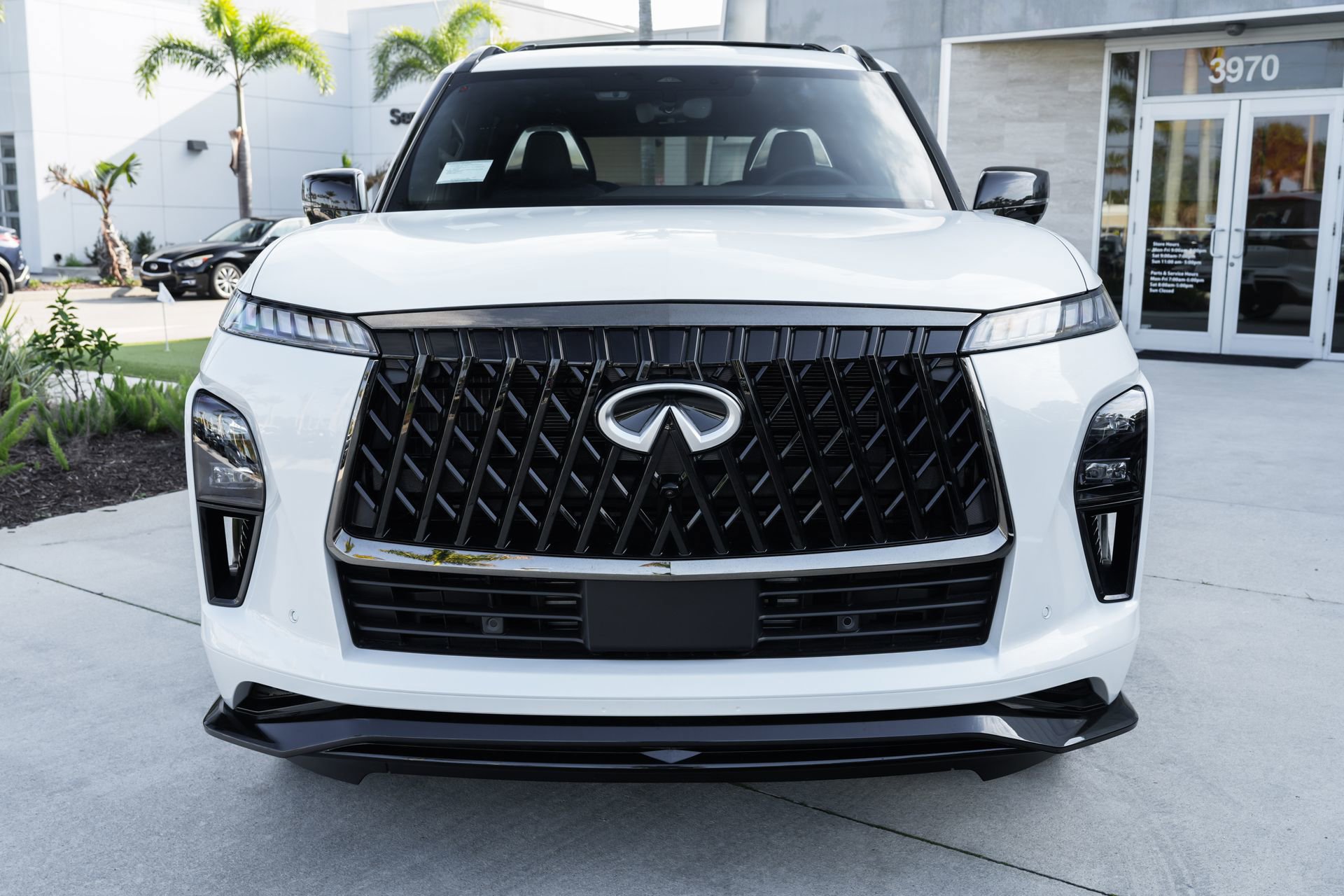New 2026 INFINITI QX80 4WD w/ Sport Exterior Package image 4