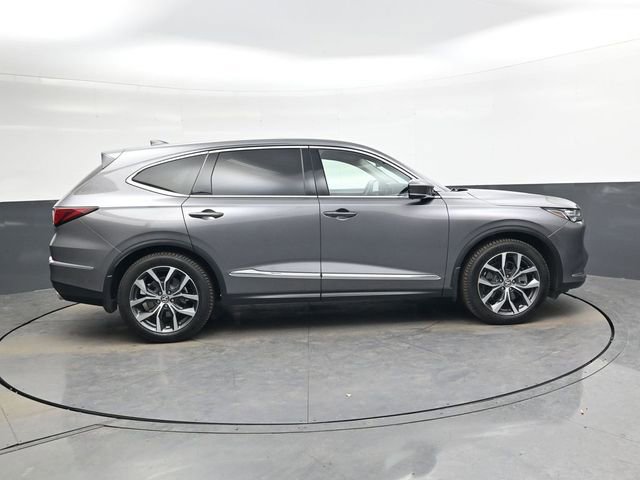 Used 2022 Acura MDX SH-AWD w/ Technology Package image 3