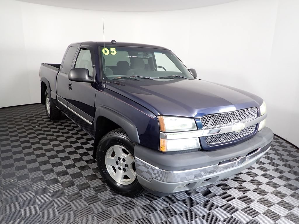 Used 2005 Chevrolet Silverado 1500 4x4 Extended Cab w/ Light Duty Power Package image 5