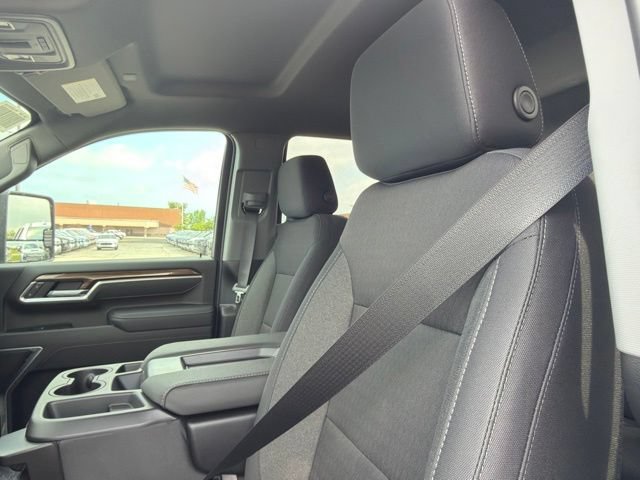 New 2026 Chevrolet Silverado 2500 LT w/ Convenience Package AWD/4WD image 14