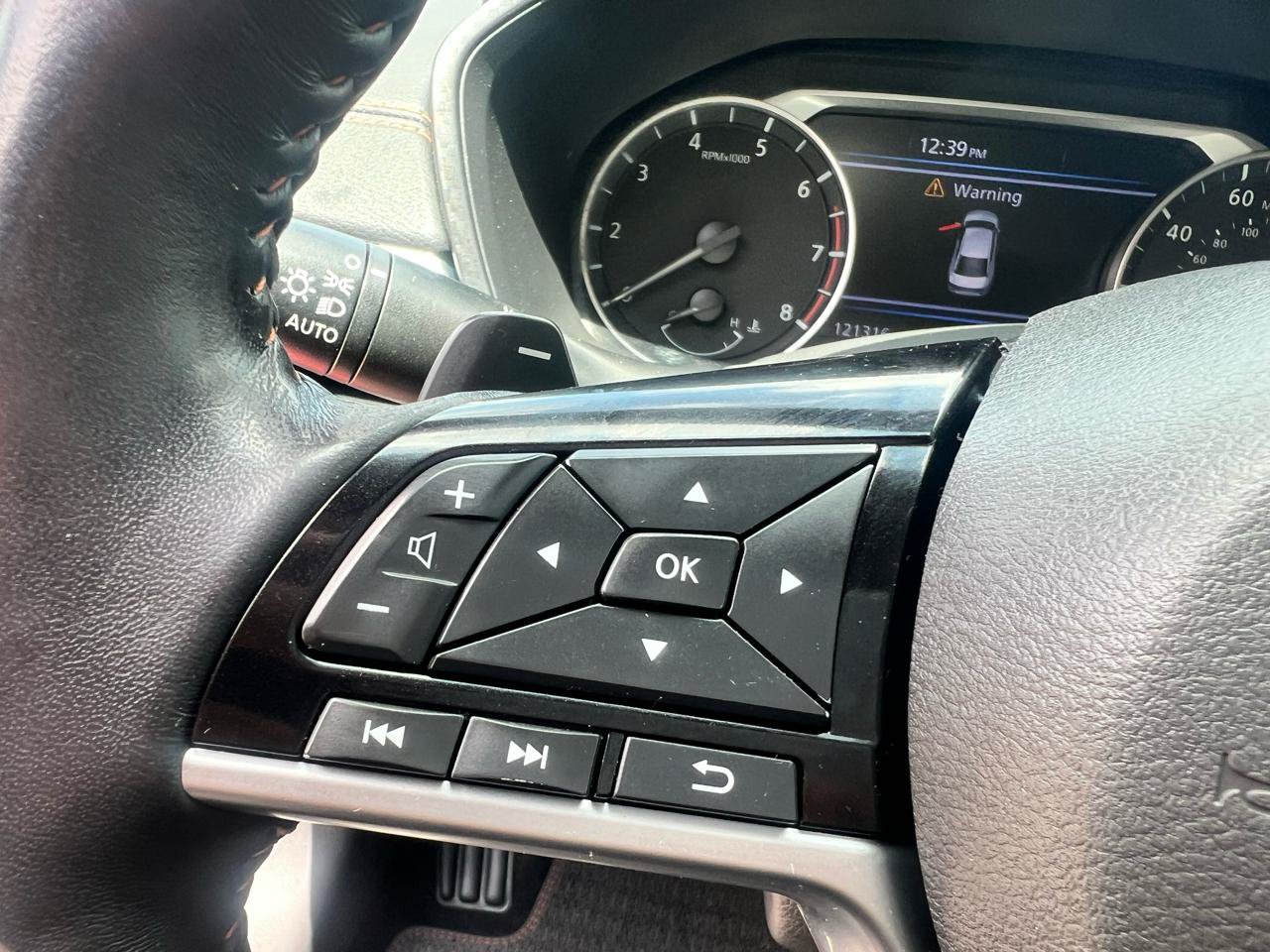 Used 2019 Nissan Altima 2.5 SR w/ SR Premium Package FWD image 9