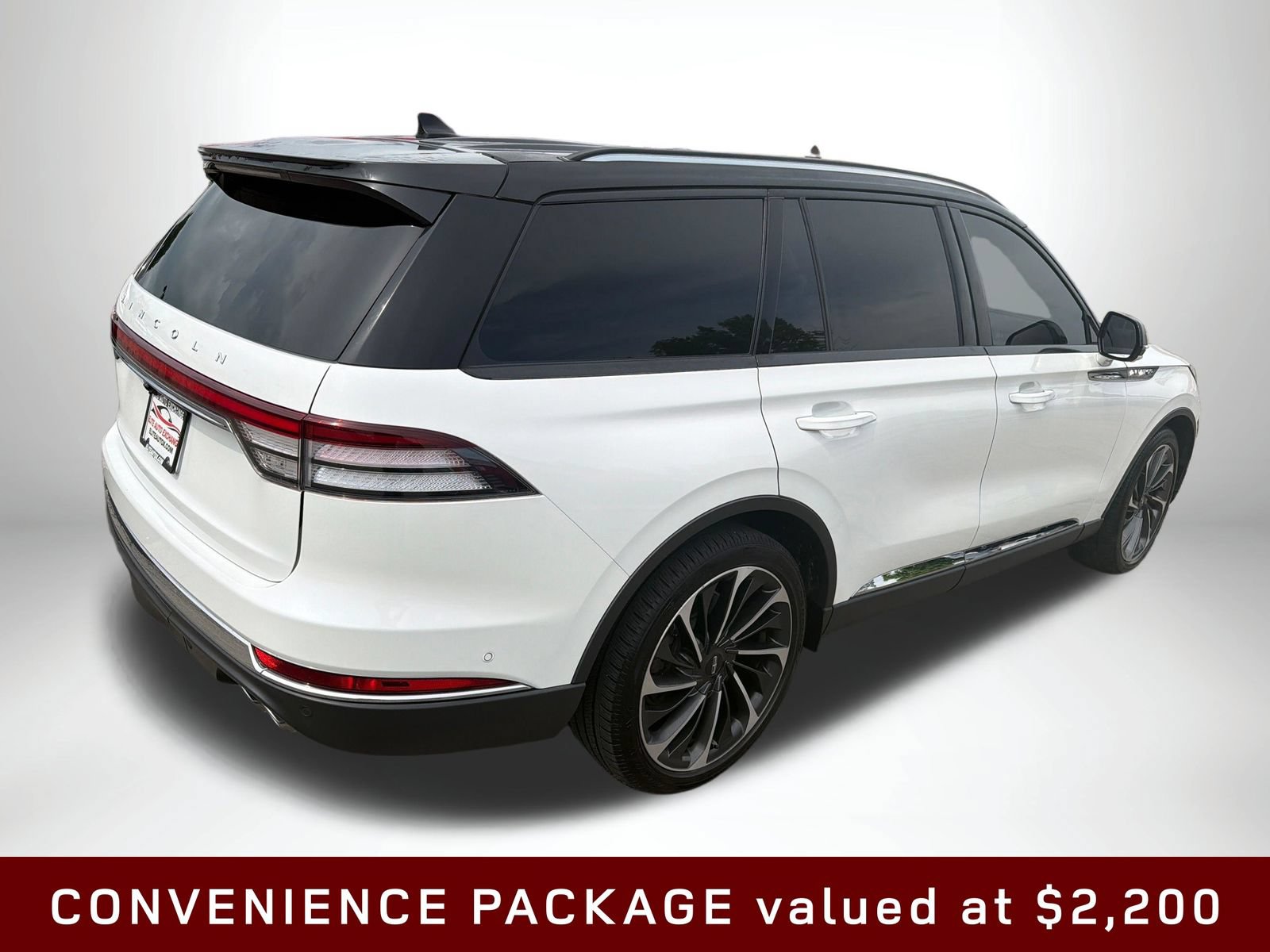Used 2020 Lincoln Aviator Reserve w/ Equipment Group 202A AWD/4WD image 6