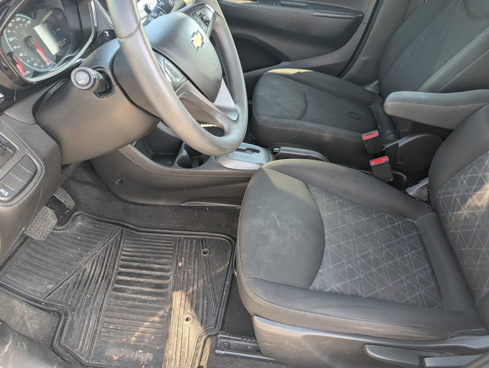 Used 2020 Chevrolet Spark LT image 6