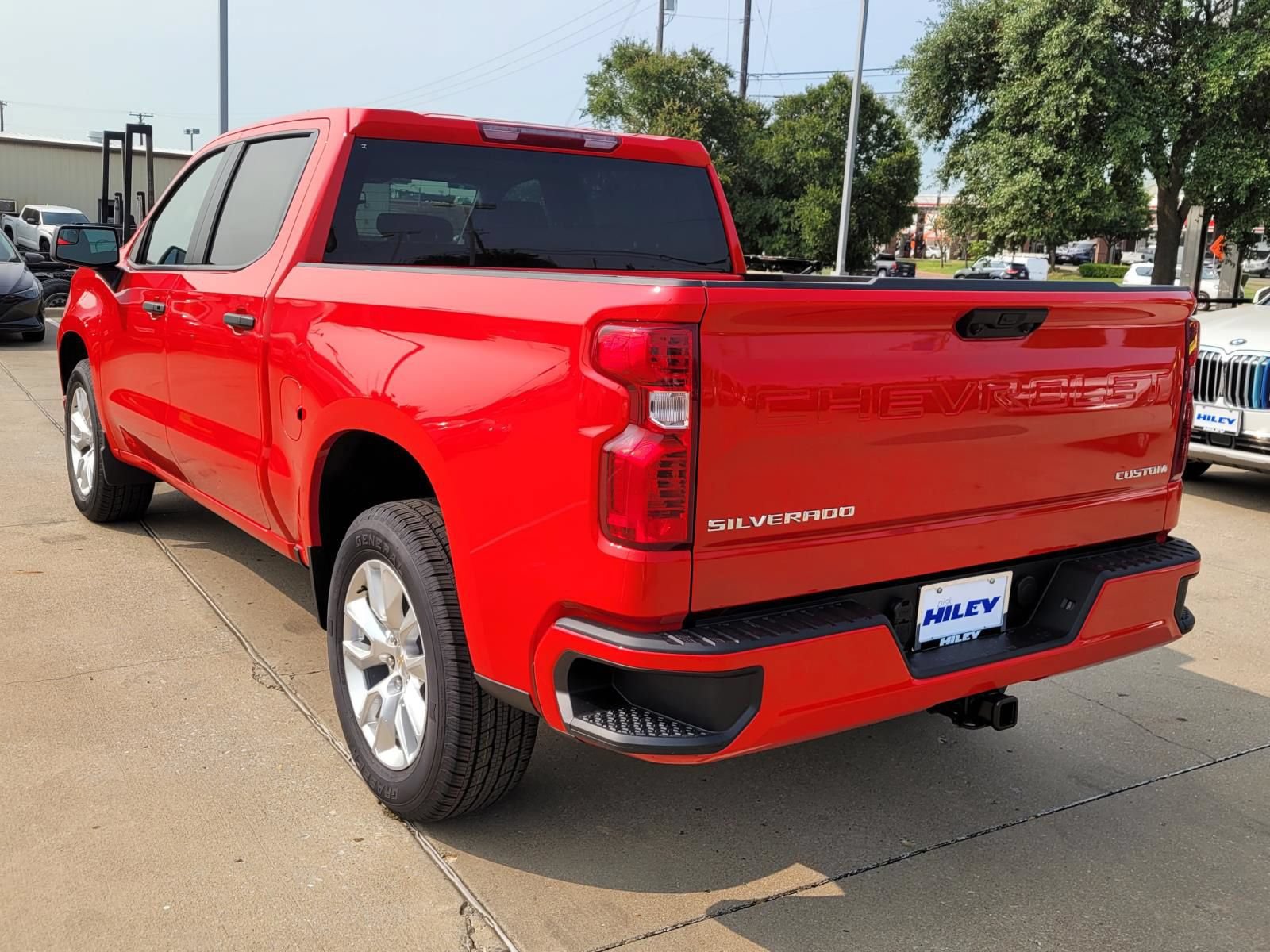 New 2026 Chevrolet Silverado 1500 Custom RWD image 3