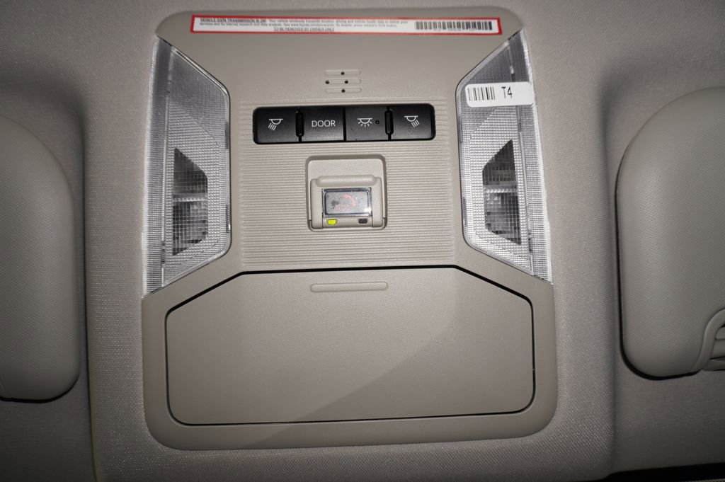 Certified 2022 Toyota RAV4 LE image 19