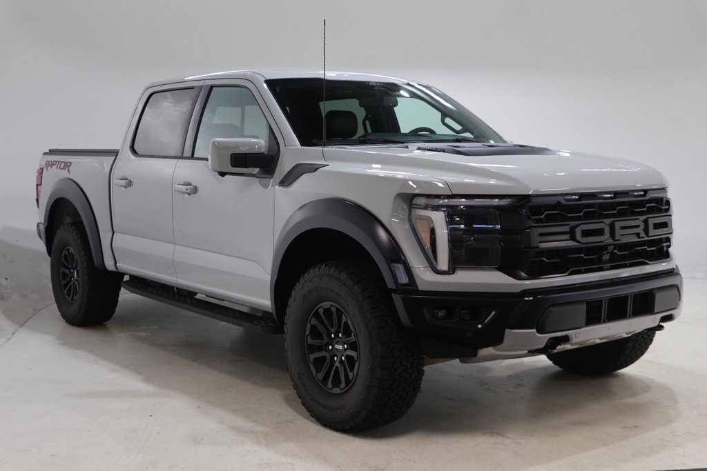Used 2026 Ford F150 Raptor AWD/4WD image 1