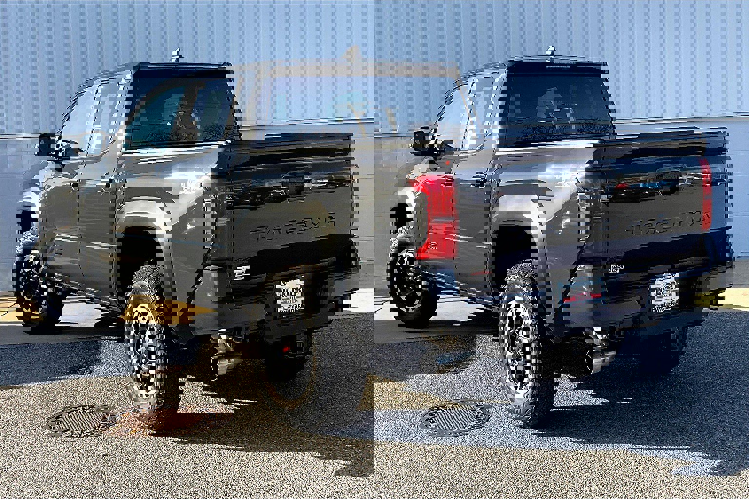 New 2025 Toyota Tacoma TRD Off-Road image 3