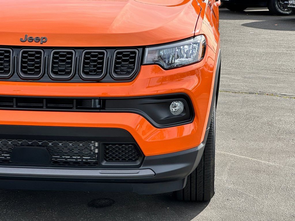 New 2026 Jeep Compass Latitude image 10
