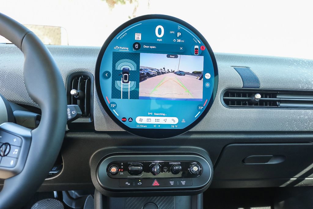 Used 2025 MINI Cooper 2-Door Hardtop image 12