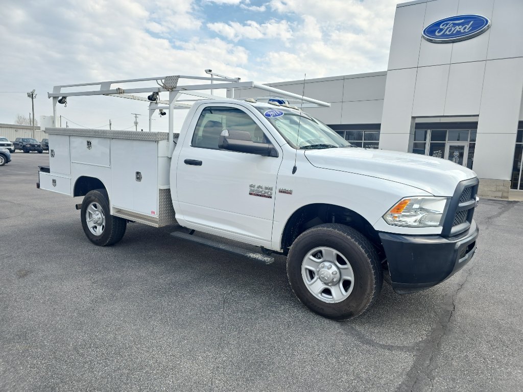 Used 2018 RAM 3500 Tradesman w/ Power & Remote Entry Group RWD image 4